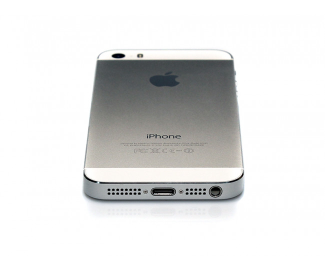 iPhone 5s 64gb, Silver б/у 3/5