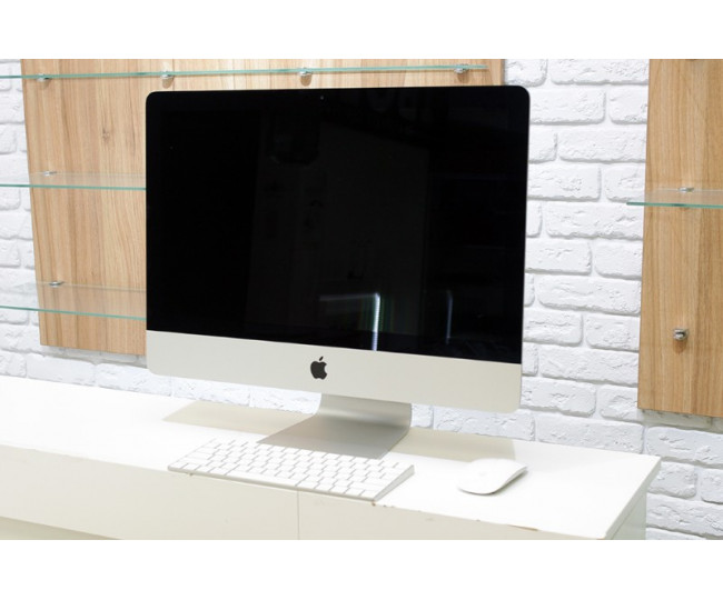 Apple iMac 21.5" with Retina 4K display 2017 (MNE02) б/у 4,5/5