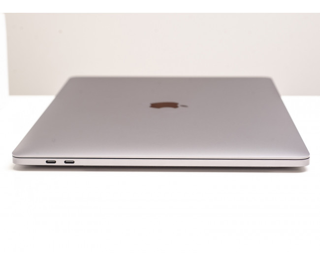 Apple MacBook Pro 15 Space Gray 2018 (MR942) б/у