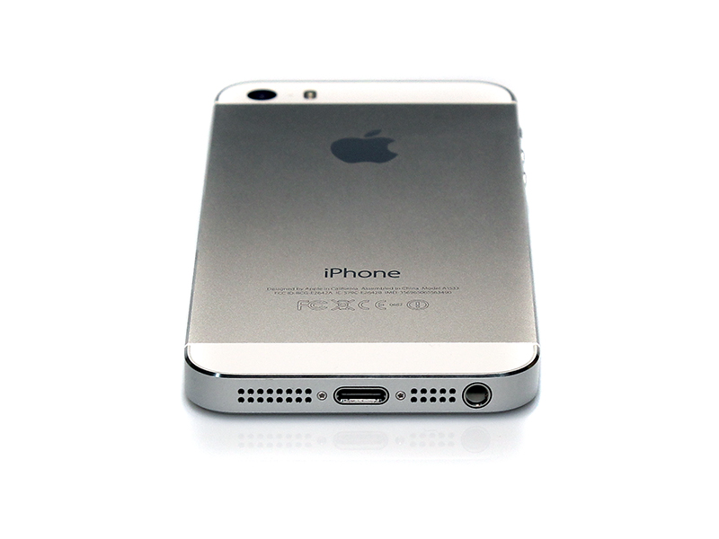 iPhone 5s 64gb, Silver б/у 3/5