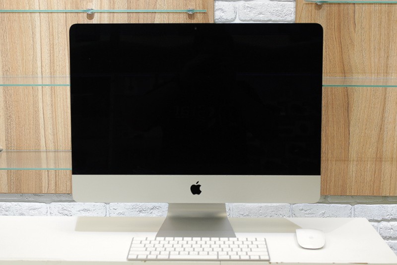 Apple iMac 21.5" with Retina 4K display 2017 (MNE02) б/у 4,5/5