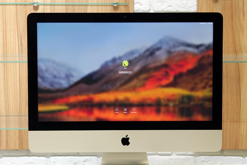 Apple iMac 21.5" with Retina 4K display 2017 (MNE02) б/у 4,5/5