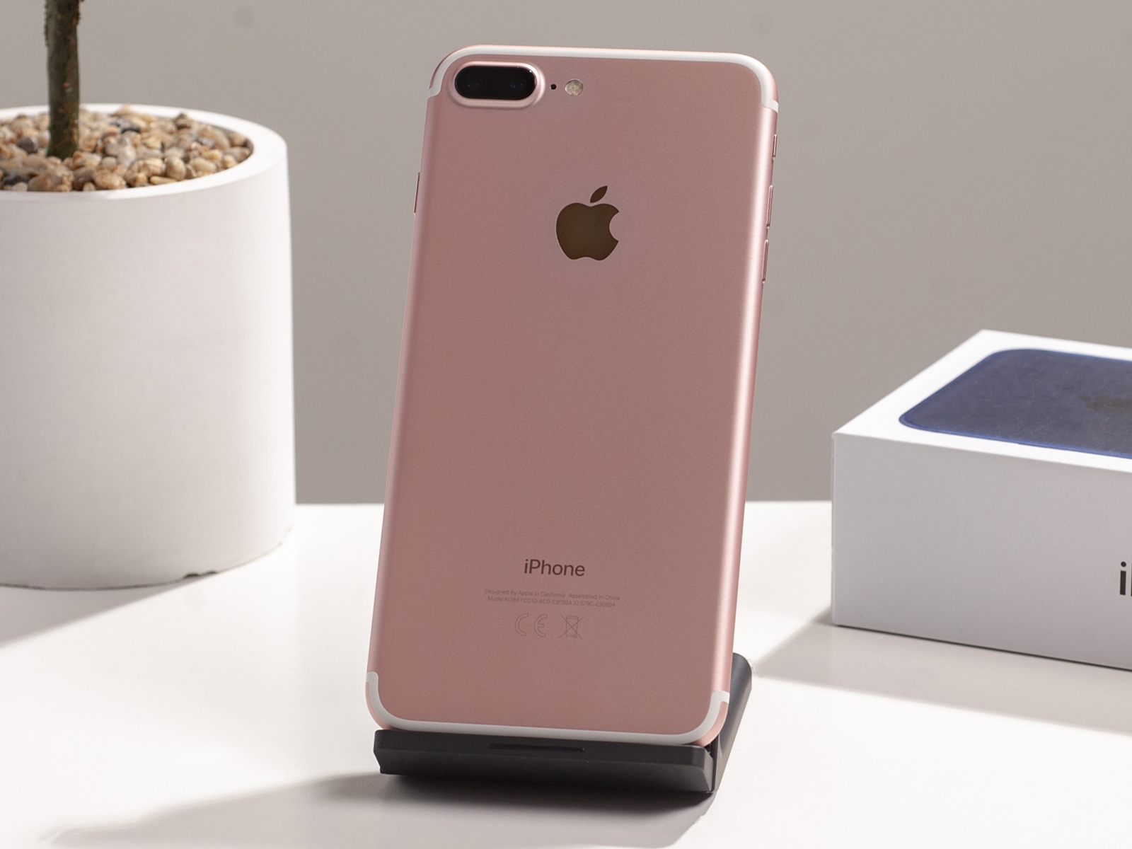 iPhone 7 Plus 32GB Rose Gold (MNQQ2) б/у