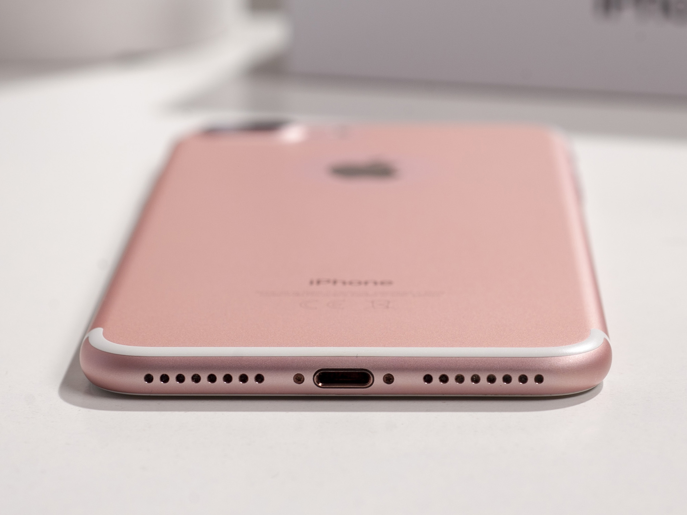 iPhone 7 Plus 32GB Rose Gold (MNQQ2) б/у